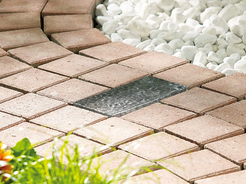 Lunartec Solar Pflasterstein:4er-Set Solar-Glasbausteine Mit LED & Lichtsensor, 19,5 X 9,8 X 6 Cm – Bild 4