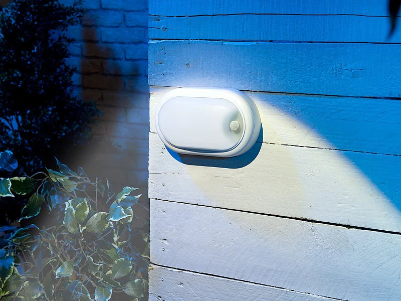 Luminea LED Kellerleuchte:LED-Feuchtraumleuchte, Bewegungssensor, 1.050 Lm, 15 W, IP44, IK08 – Bild 5