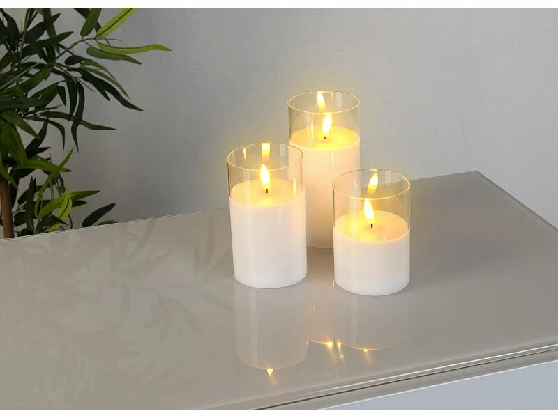 Britesta LED-Kerzen-Set Mit Timer:3er-Set LED-Echtwachskerzen In Transparenten Acrylgläsern, 3 Größen – Bild 5