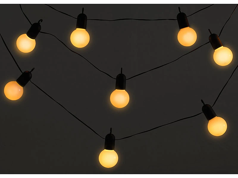 Lunartec Lichterkette Glühbirne:LED-Lichterkette Mit 20 Lämpchen, 1,2 Watt, Warmweiß, 475 Cm, IP44 – Bild 4