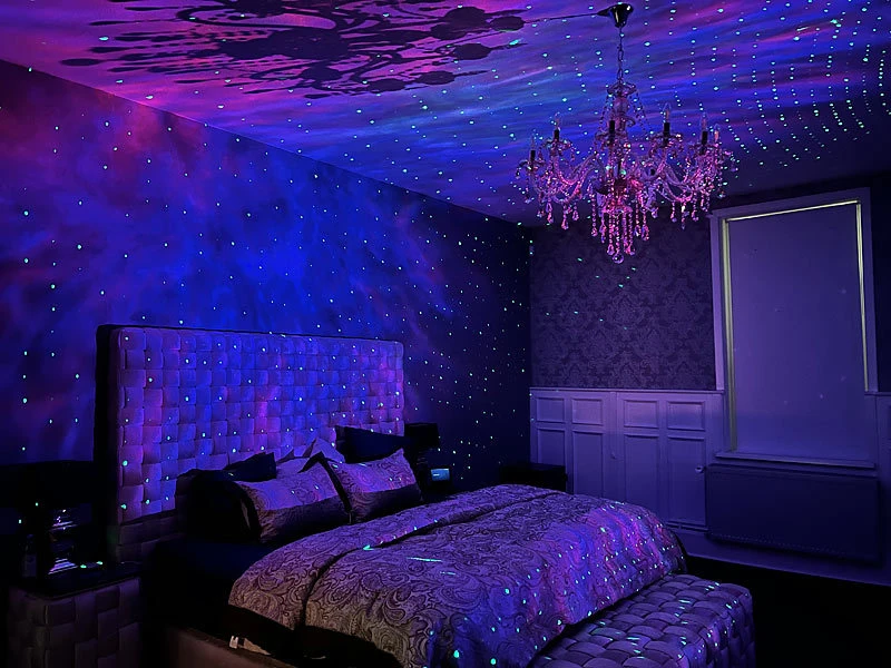 Lunartec Sternhimmelprojektor:Laser-3D-Sternenhimmel-Projektor, RGB-LEDs, Sprach-/Zeitsteuerung, App – Bild 7