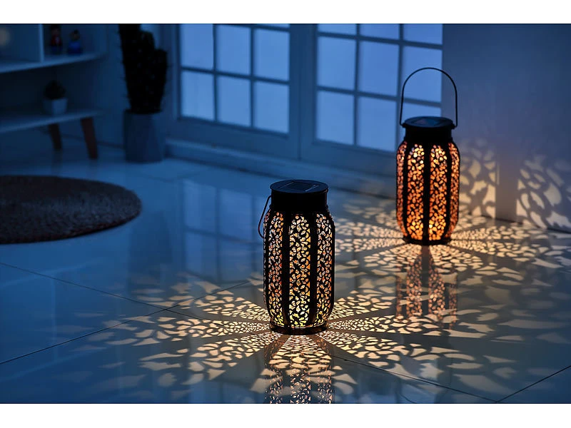 Lunartec Solarwindlicht:Smarte Solar-Laterne Aus Metall Mit RGB-CCT-LEDs 4er-Set Inkl. Gateway – Bild 6